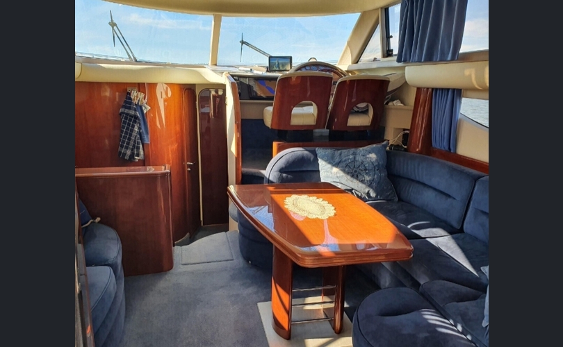 Princess 38 Fly-kuva-13